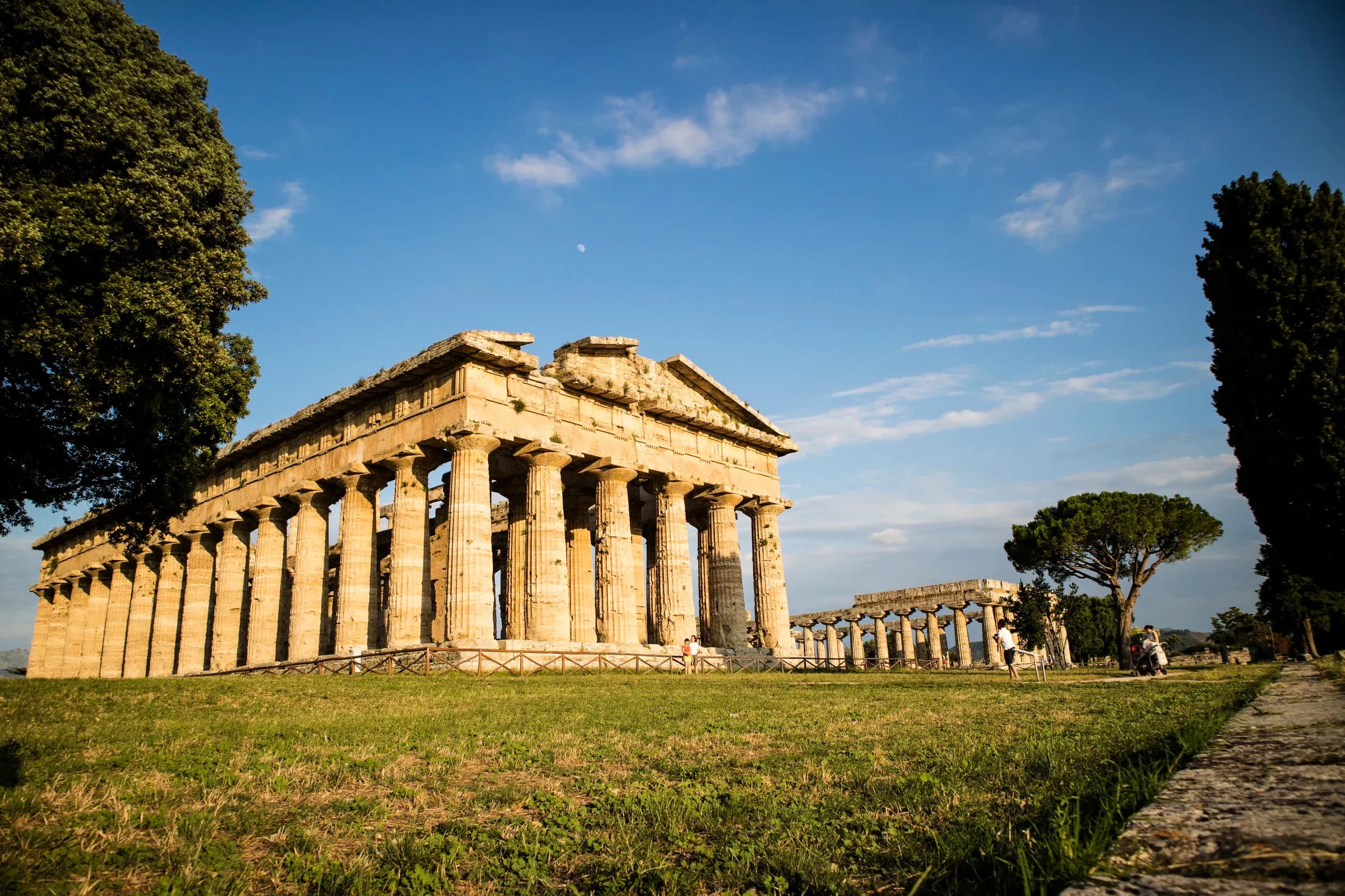 Tour of Paestum