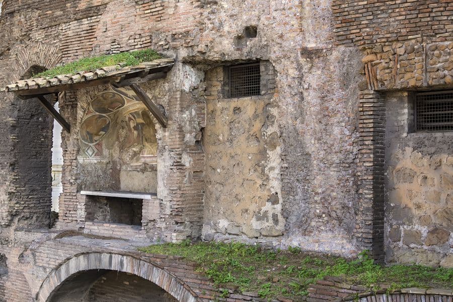 Roman Era Houses and the Basilica of San Clemente