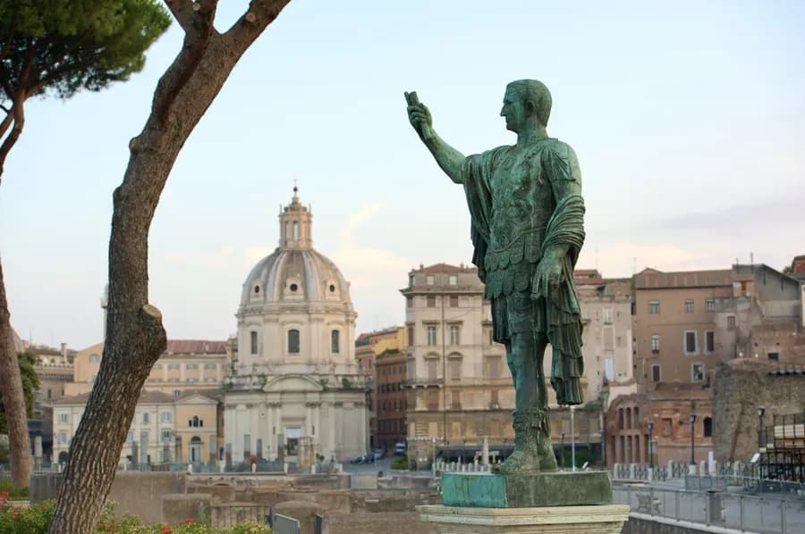 statue of Julius Caesar in Rome
