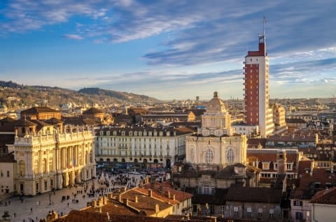 Turin: where the classic and the contemporary combine, in food, architecture and art