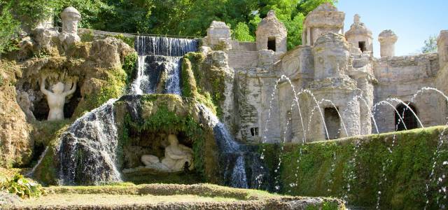 Two story fountain of Neptune at Villa d'Este in Tivoli, Italy